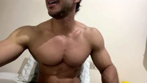 Snapshot of latino_rodri chatting on April 2026 01:14:02 PM latino_rodri online show from April 2026 01:14:02 PM