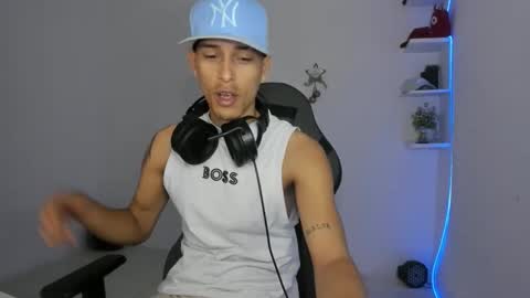 latinoalpha73 online show from March 2026 12:46:01 PM