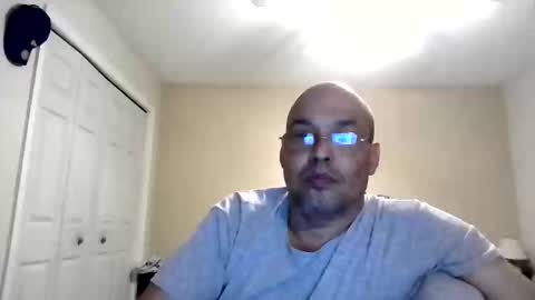 Snapshot of latinoinfla chatting on May 2026 02:17:01 AM latinoinfla online show from May 2026 02:17:01 AM