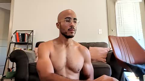 Snapshot of latinomixedbbc chatting on November 2025 04:40:02 PM latinomixedbbc online show from November 2025 04:40:02 PM