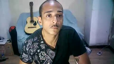 Snapshot of latinounder chatting on June 2026 03:05:01 AM latinounder online show from June 2026 03:05:01 AM