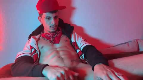 latinprincee online show from May 2026 04:03:01 PM