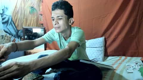 Angel online show from September 2025 06:04:02 AM