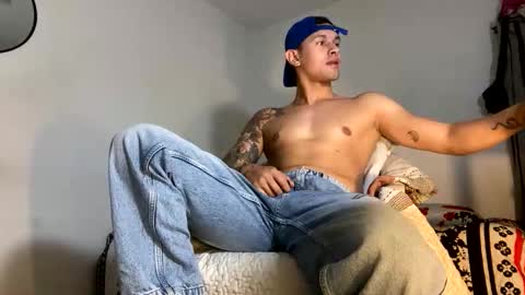 latinweekend online show from February 2026 08:27:01 PM