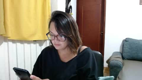Snapshot of lau16310 chatting on June 2026 12:26:01 AM Laura online show from June 2026 12:26:01 AM