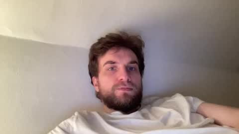 Snapshot of laughingjoe chatting on March 2026 11:10:01 PM LaughingJoe online show from March 2026 11:10:01 PM