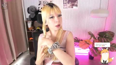 laukyubey1 online show from February 2026 08:40:01 PM