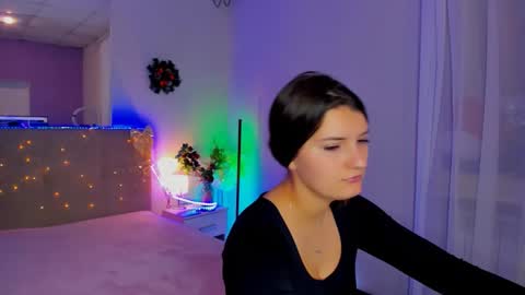 Laura online show from January 2026 05:27:02 PM