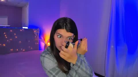 Laura online show from April 2026 05:54:01 AM