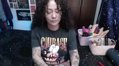  Wen  online show from November 2025 04:08:02 PM