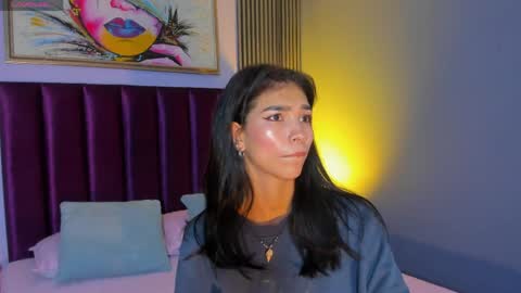 Laura online show from April 2026 12:38:01 PM