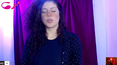 weedcam Curly Laura OF    online show from February 2025 09:25:02 PM