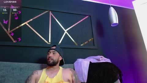 Snapshot of laura_hentai chatting on February 2025 03:28:01 AM Laura online show from February 2025 03:28:01 AM