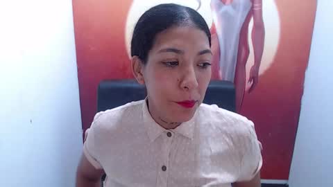  Laura  online show from January 2026 05:04:02 PM