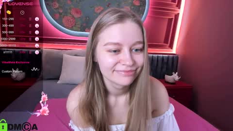 Laura online show from March 2025 05:43:02 PM