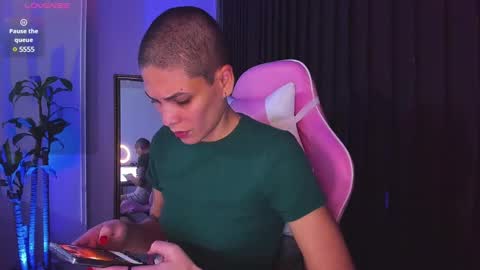 Laura Rose online show from December 2024 10:28:01 AM