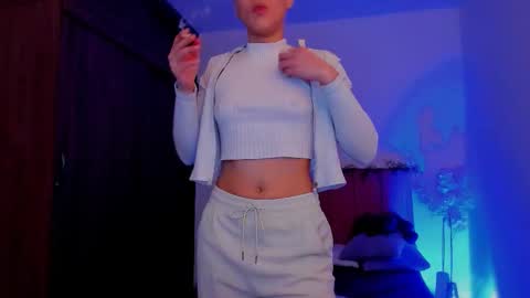 Laura Rose online show from January 2026 06:10:02 PM