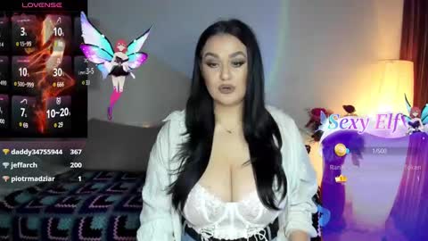 Laura online show from February 2025 08:58:02 PM