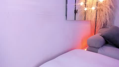 LauraCarther  online show from July 2026 06:02:02 PM