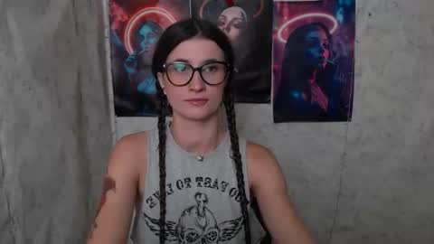 Laura online show from July 2026 08:52:02 AM