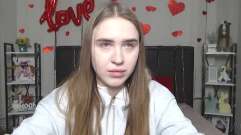 LauraHlot online show from February 2026 06:28:02 PM