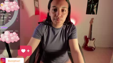 Snapshot of lauraohana chatting on February 2025 09:09:02 AM lauraohana online show from February 2025 09:09:02 AM