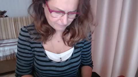 Lauraoven1 online show from October 2025 08:57:02 AM