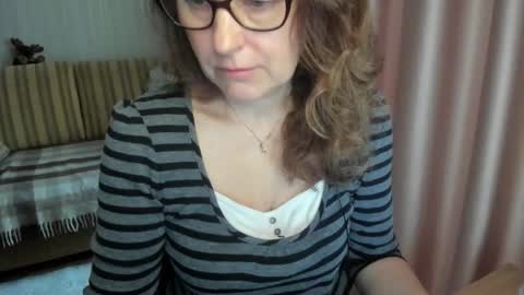 Lauraoven1 online show from March 2026 07:23:01 AM