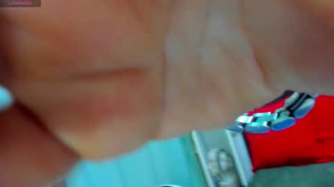 Laura online show from February 2026 06:59:02 PM