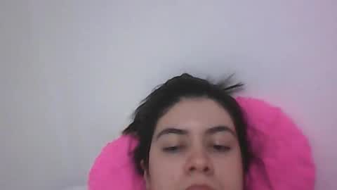 Snapshot of lauratobon6 chatting on June 2026 06:49:01 AM lauratobon6 online show from June 2026 06:49:01 AM