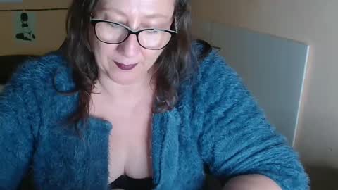 Snapshot of laureanne50 chatting on December 2024 03:33:02 PM laureanne online show from December 2024 03:33:02 PM