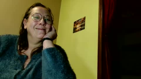 Snapshot of laureanne50 chatting on December 2024 09:15:01 PM laureanne online show from December 2024 09:15:01 PM