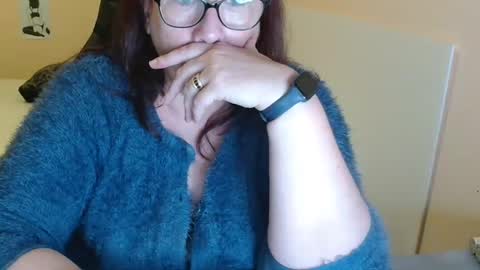 Snapshot of laureanne50 chatting on December 2024 03:15:01 PM laureanne online show from December 2024 03:15:01 PM