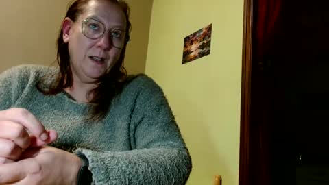 Snapshot of laureanne50 chatting on January 2025 07:41:02 PM laureanne online show from January 2025 07:41:02 PM