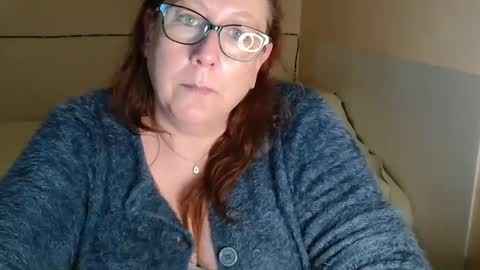 Snapshot of laureanne50 chatting on March 2025 02:48:02 PM laureanne online show from March 2025 02:48:02 PM