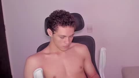 Laureent online show from March 2026 09:28:01 AM