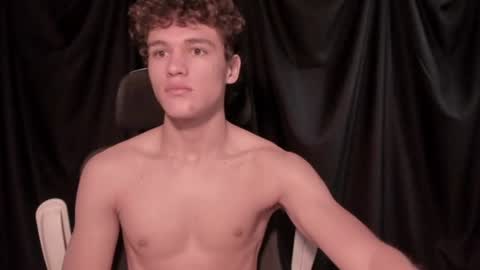 Laureent online show from July 2026 05:04:01 PM