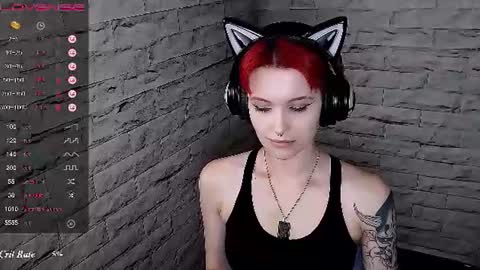 Snapshot of lauren_raquel chatting on June 2026 06:42:01 PM Eva online show from June 2026 06:42:01 PM