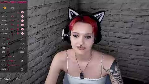 Snapshot of lauren_raquel chatting on June 2026 06:38:01 PM Eva online show from June 2026 06:38:01 PM