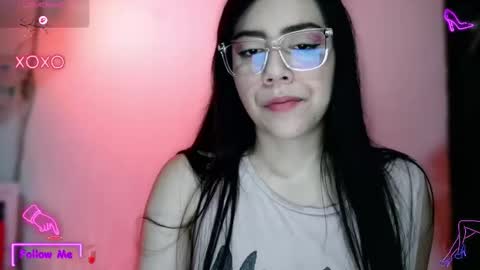 Snapshot of lauren_sweet7 chatting on October 2025 10:42:02 PM Lauren online show from October 2025 10:42:02 PM