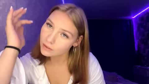 Hannah online show from October 2025 01:12:02 PM