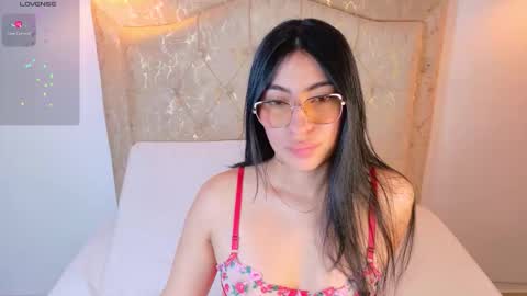 laurenn_smitth online show from February 2026 12:46:02 PM