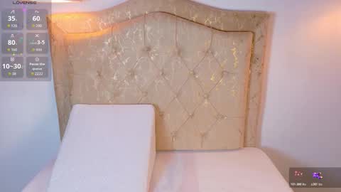 laurenn_smitth online show from March 2026 12:44:01 PM