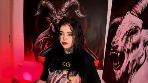 Snapshot of laurenrousexx chatting on May 2026 10:48:01 PM LAUREN INDEPENDENT MODEL HELP ME REACH 100 LIKES PLS online show from May 2026 10:48:01 PM