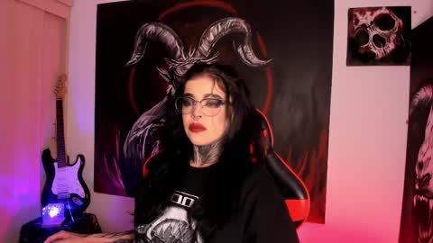 Snapshot of laurenrousexx chatting on May 2026 12:37:01 AM LAUREN INDEPENDENT MODEL HELP ME REACH 100 LIKES PLS online show from May 2026 12:37:01 AM
