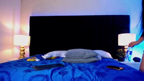 L A U R E N T  M O R R I S online show from February 2026 03:51:01 PM