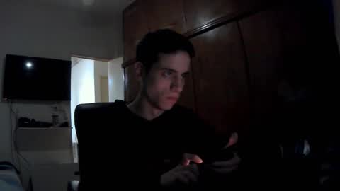 Lautaro online show from June 2026 01:28:02 AM