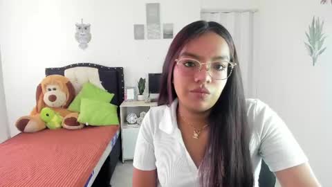 Snapshot of lauu7 chatting on July 2026 01:30:01 PM lauu7 online show from July 2026 01:30:01 PM