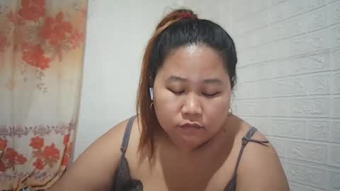 lavalyn214 online show from February 2026 02:48:02 PM