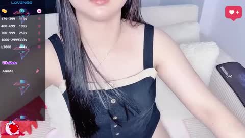 Snapshot of lavender_02 chatting on May 2026 01:13:01 AM Tina online show from May 2026 01:13:01 AM